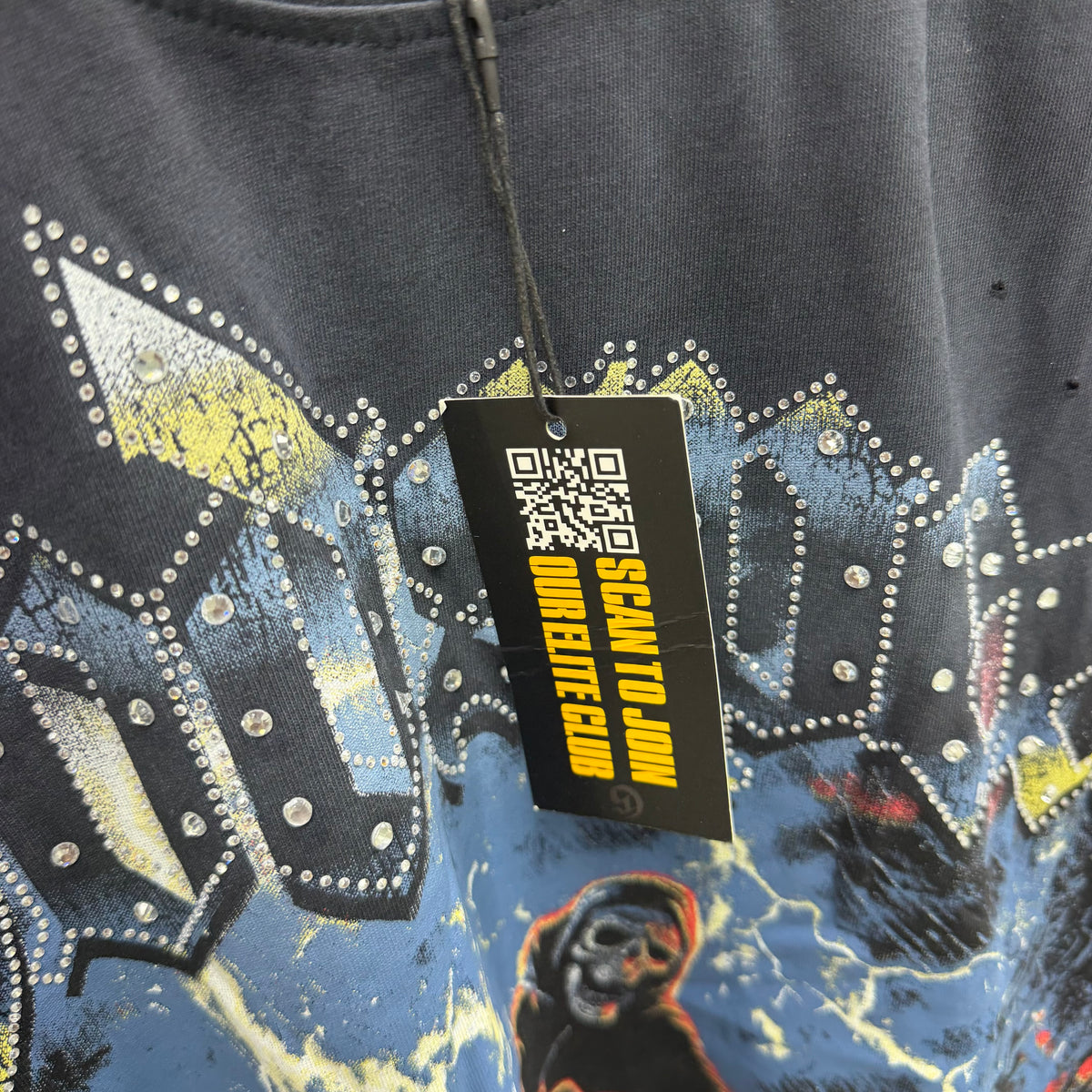 China Imported High Quality Streetwear In Bangladesh. 250 GSM 100% cotton, Heavyweight Oversized / Baggy T-shirt. Puff Printed Logo. 