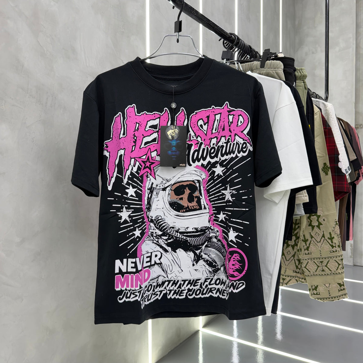 China Imported High Quality Streetwear In Bangladesh. 230 GSM 100% cotton, Heavyweight Oversized / Baggy T-shirt. Puff Printed Logo. 