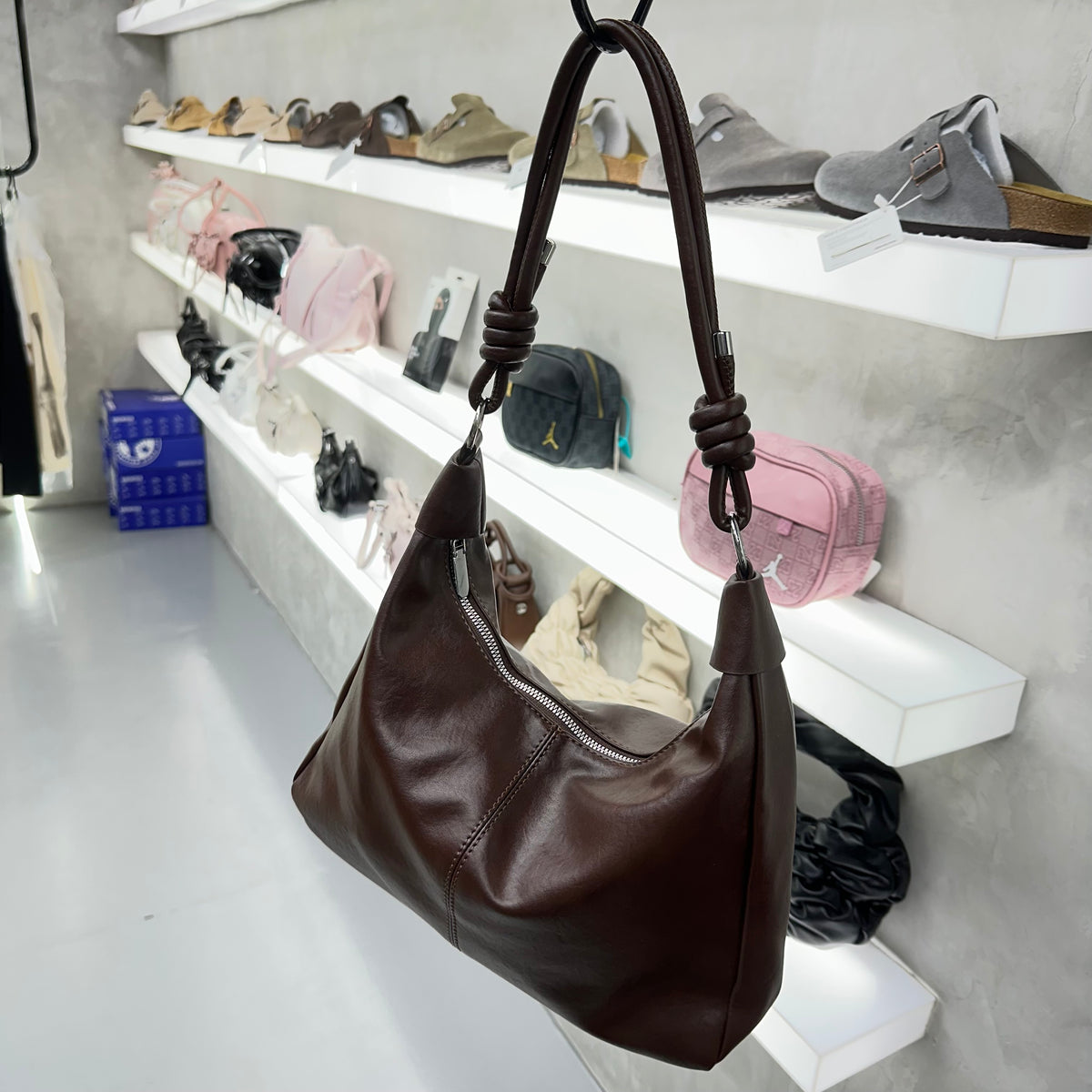 Cloud Bag 004