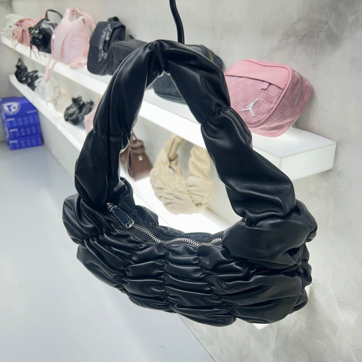 Cloud Bag 003