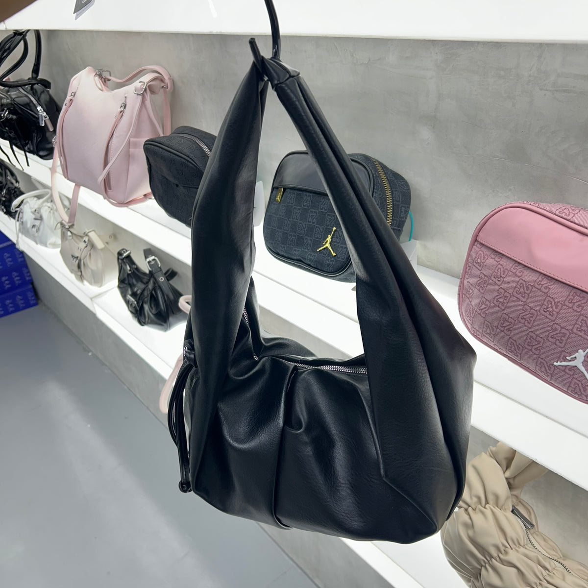 Cloud Bag 001