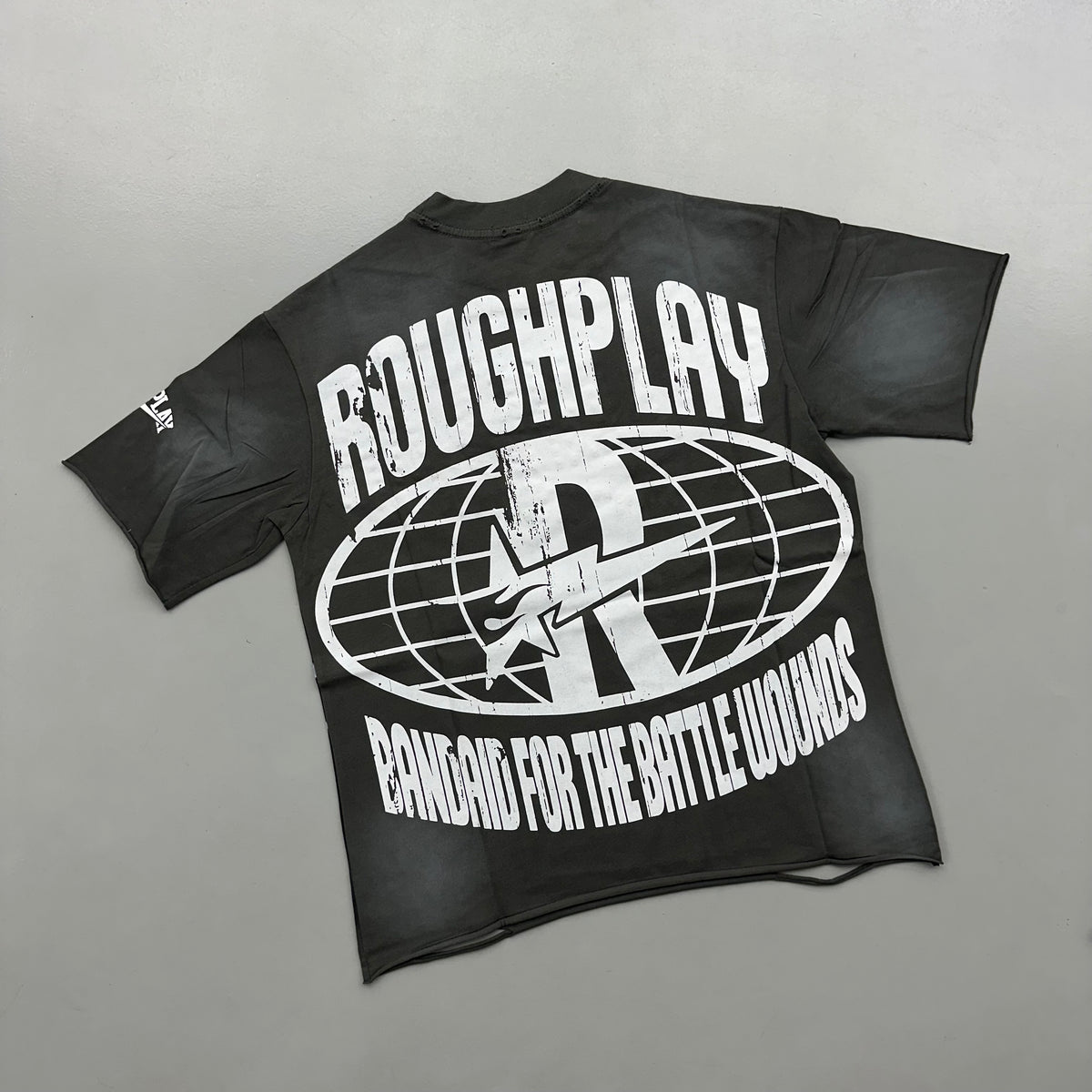Roughplay T-shirt 008