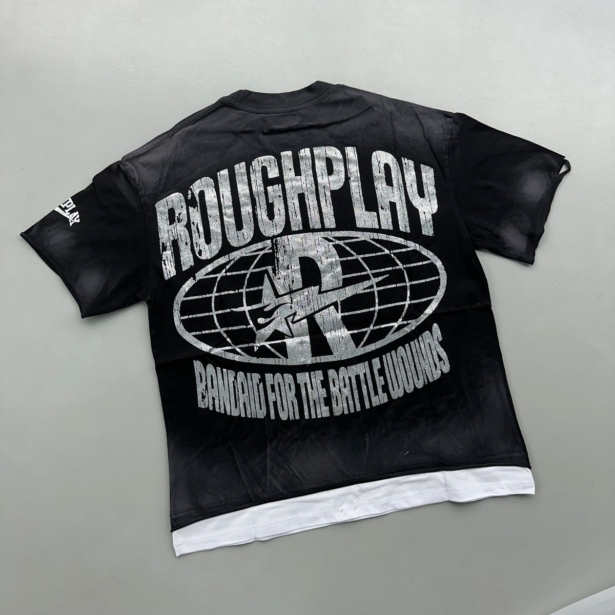 Roughplay T-shirt 012