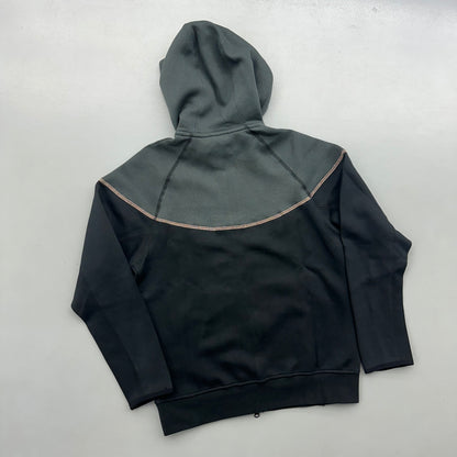 Synaworld Central Cee x Nike Tech Fleece 001