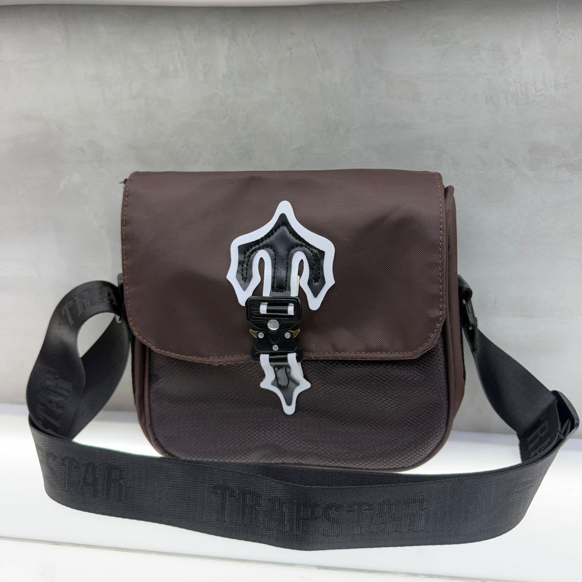 Trapstar Crossbody Bag 002