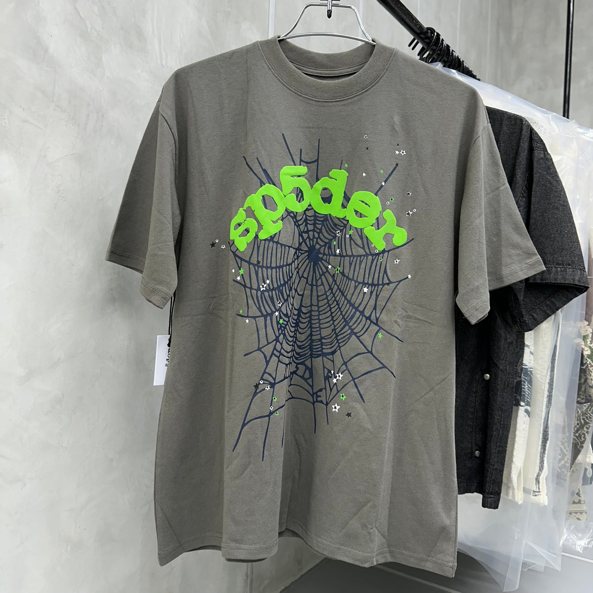 China Imported High Quality Streetwear In Bangladesh. 240 GSM 100% cotton, Heavyweight Oversized / Baggy T-shirt. Puff Printed Logo. 
