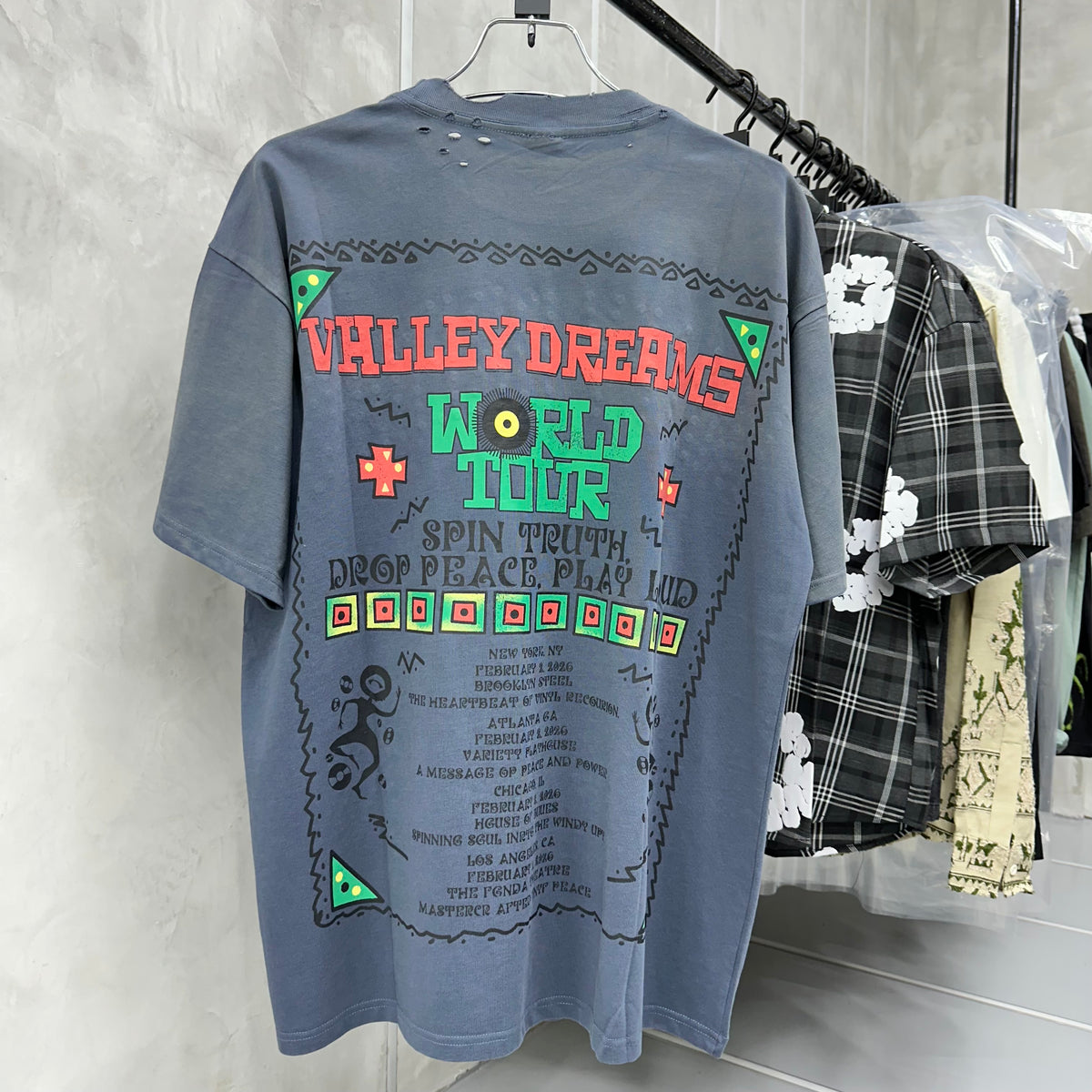 China Imported High Quality Streetwear In Bangladesh. 300 GSM 100% cotton, Heavyweight Oversized / Baggy T-shirt. Puff Printed Logo. 